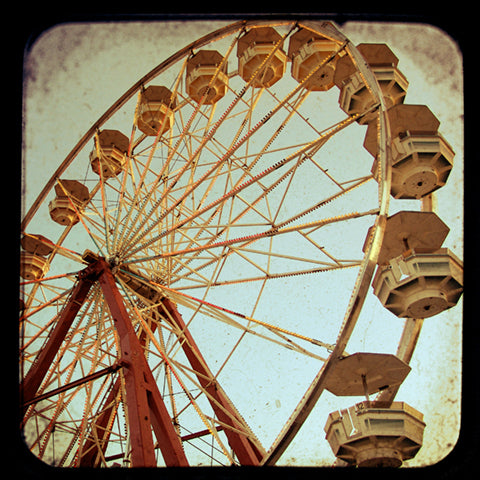 Up, Up, Up - Friday Outlet
